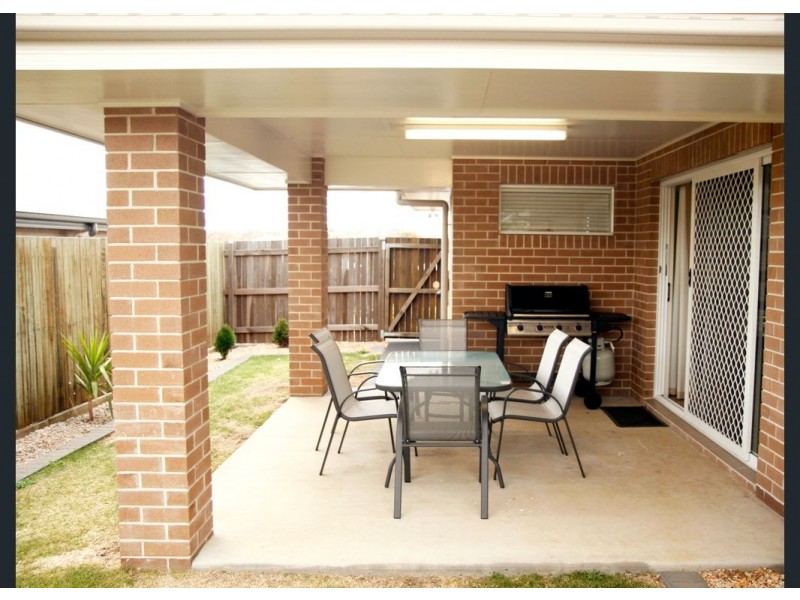 19 Kurrawa Crescent, Glenvale QLD 4350