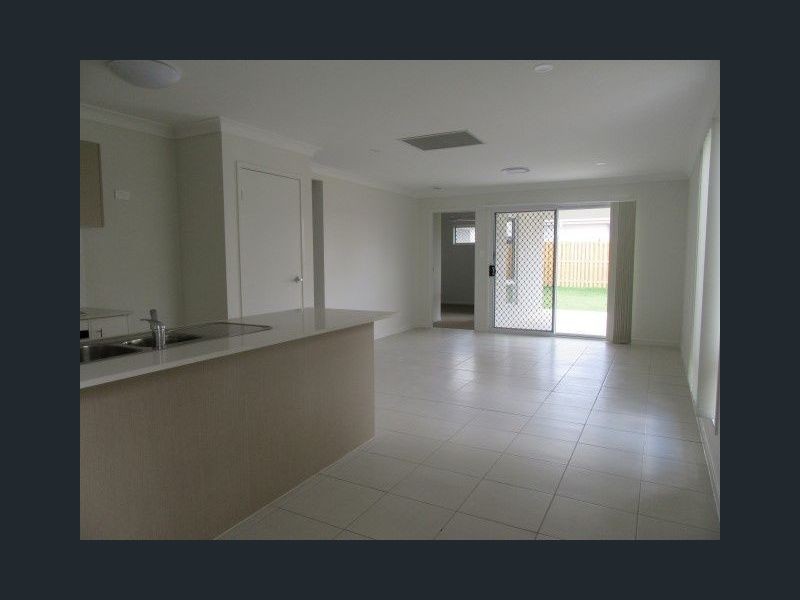 9 Lomandra Avenue, Roma QLD 4455