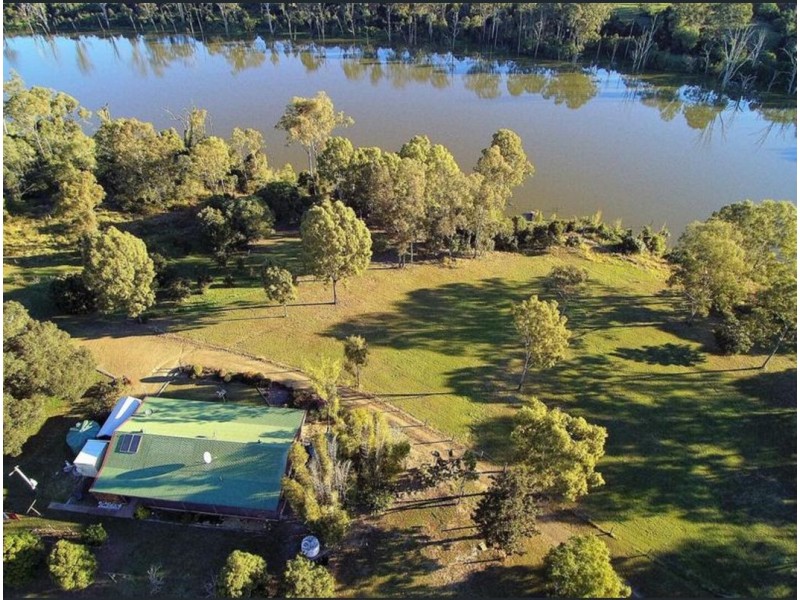 686 RIVER RD, Bungadoo QLD 4671