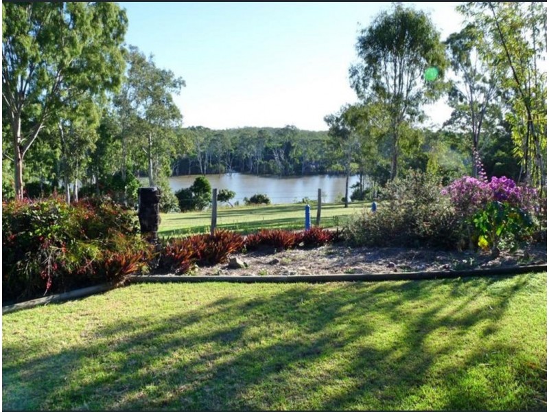 686 RIVER RD, Bungadoo QLD 4671