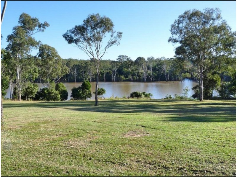 686 RIVER RD, Bungadoo QLD 4671