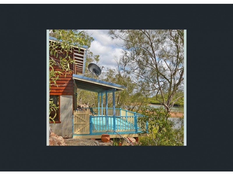 17 Jacqueline Drive, Pacific Haven QLD 4659