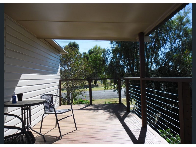 19 Pine Street, Miles QLD 4415