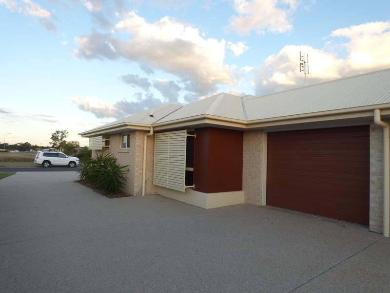 1/3 Dogwood Court, Miles QLD 4415