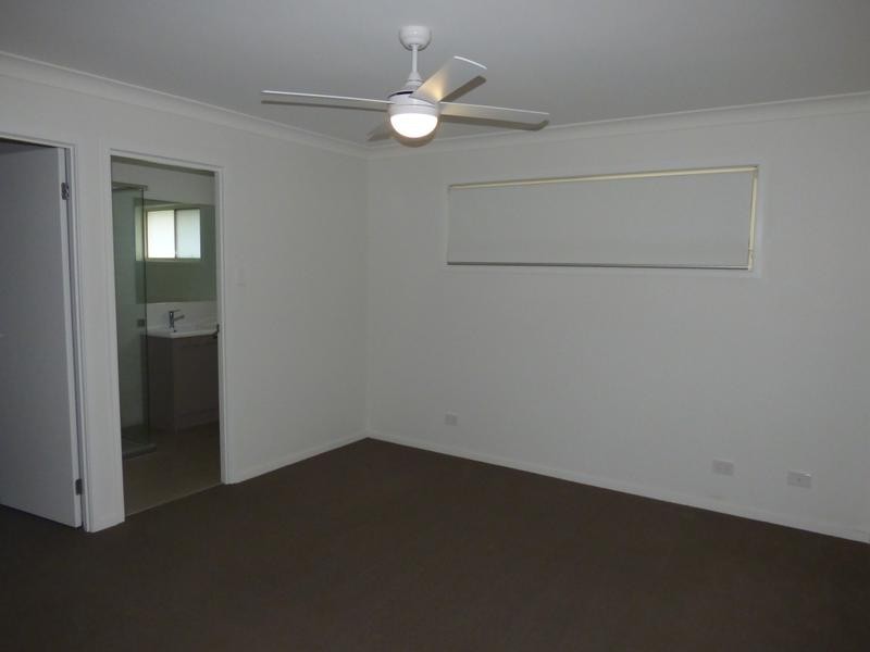 1/3 Dogwood Court, Miles QLD 4415