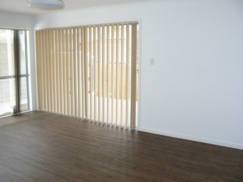 12/6 Lillian Street, Redbank Plains QLD 4301