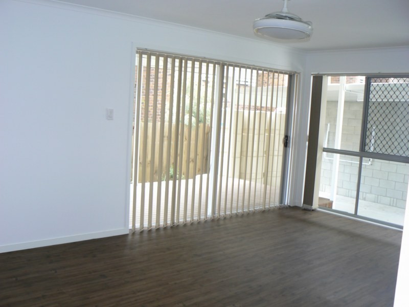 15/5 Bruce Street, Redbank Plains QLD 4301