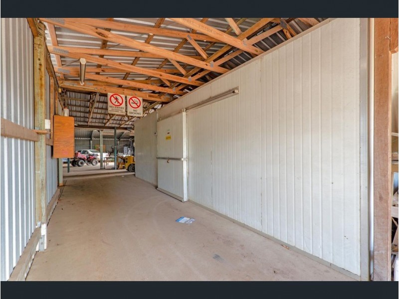 6 Pashleys Road, Welcome Creek QLD 4670