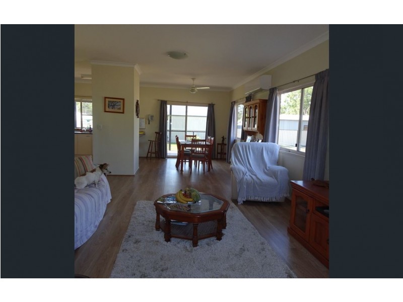 28 Powers Street, Buxton QLD 4660