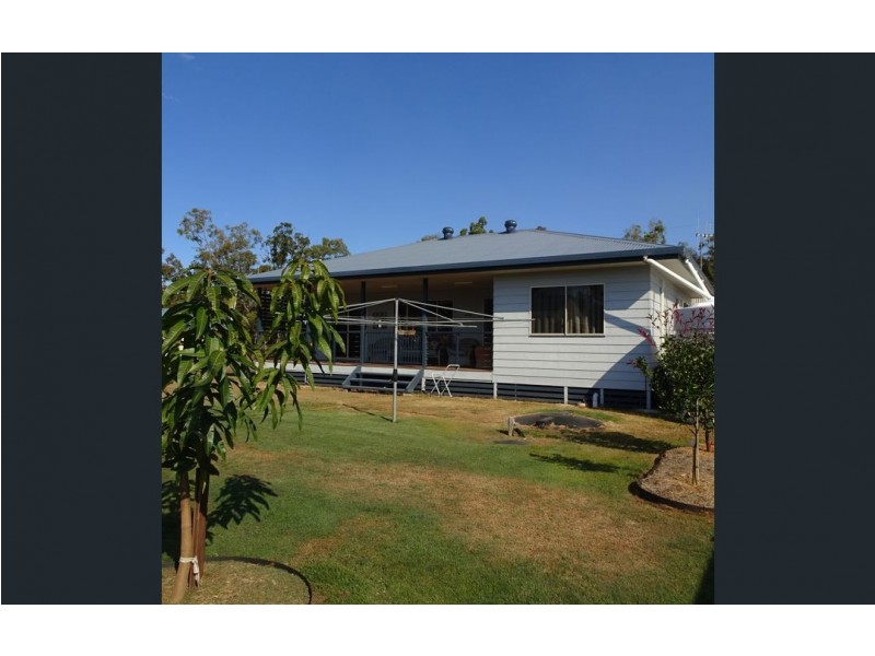 28 Powers Street, Buxton QLD 4660