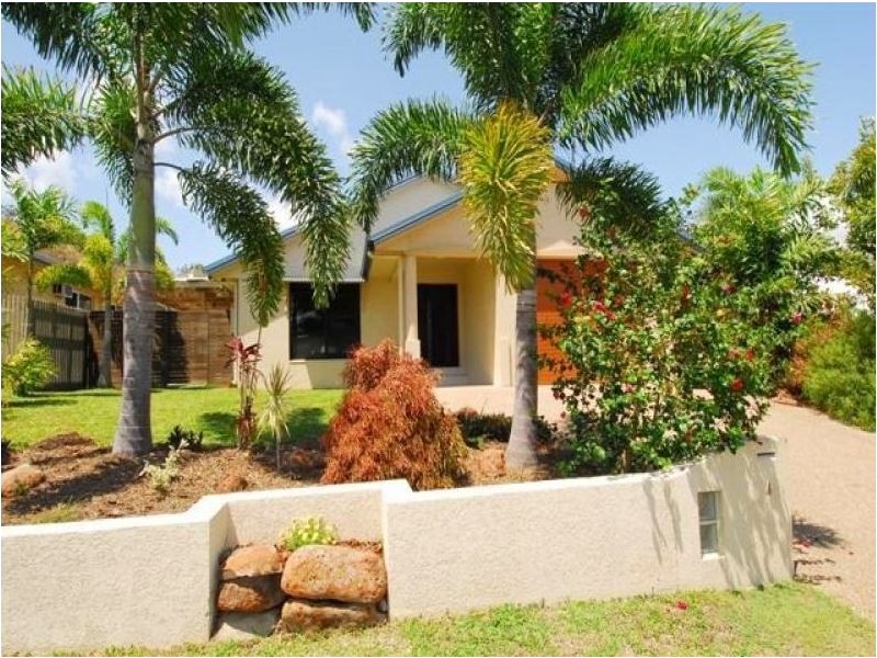 4 Perisher Court, Mount Louisa QLD 4814