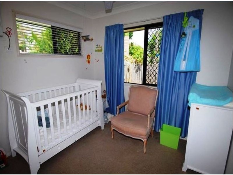 4 Perisher Court, Mount Louisa QLD 4814