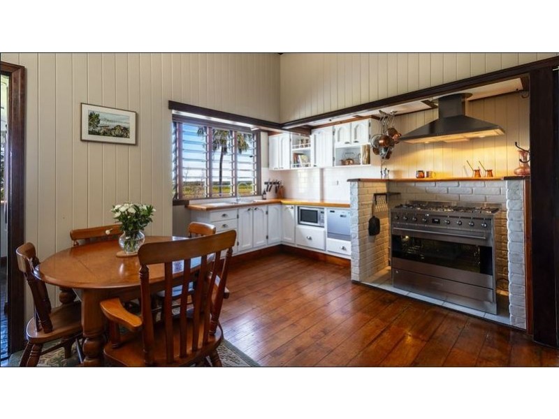 40 Whitaker Street, Boonooroo QLD 4650