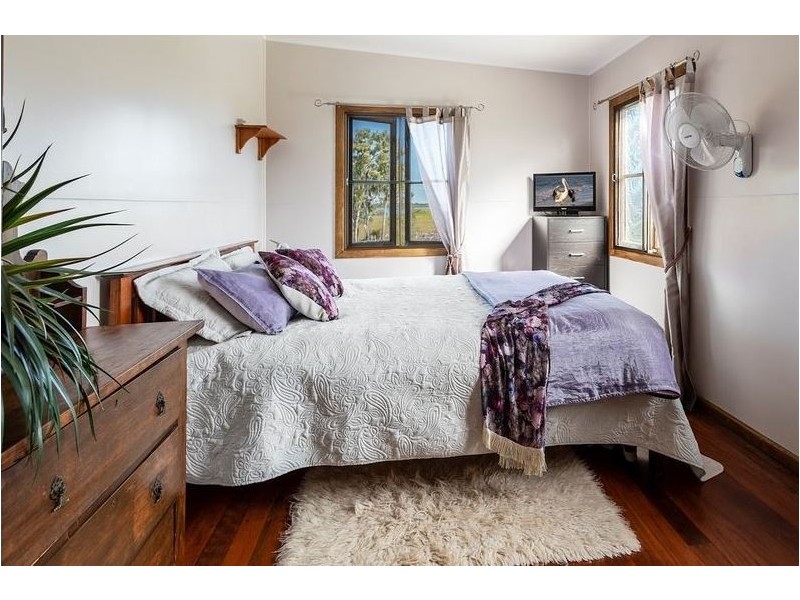 40 Whitaker Street, Boonooroo QLD 4650