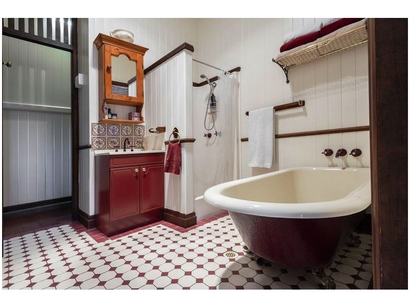 40 Whitaker Street, Boonooroo QLD 4650