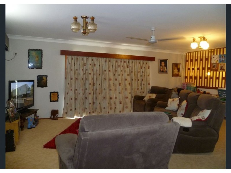 1 Harold Street, Silkwood QLD 4856