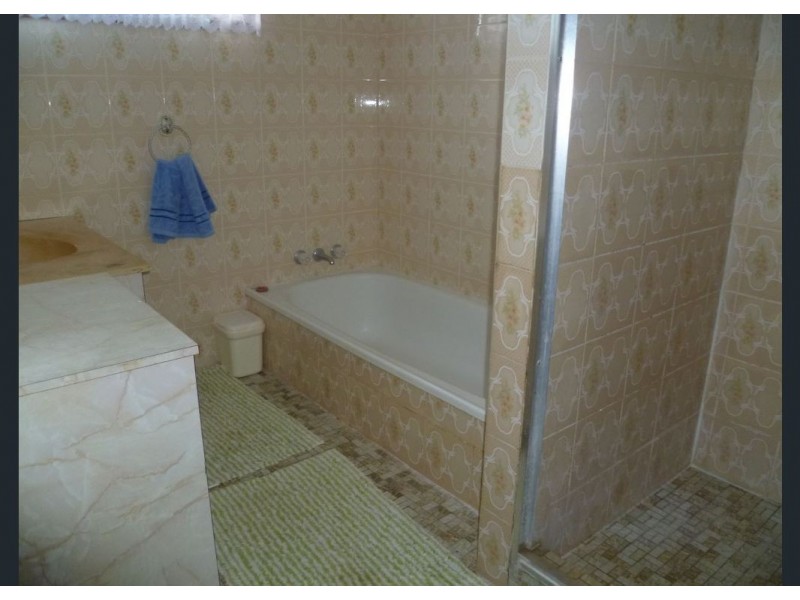 1 Harold Street, Silkwood QLD 4856