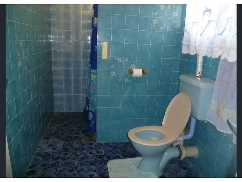 1 Harold Street, Silkwood QLD 4856