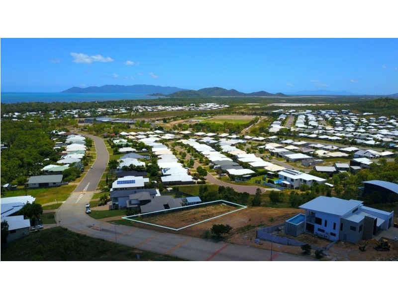 41 Goicoechea Drive, Bushland Beach QLD 4818