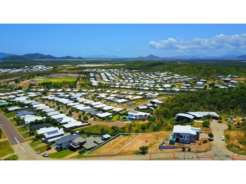 41 Goicoechea Drive, Bushland Beach QLD 4818