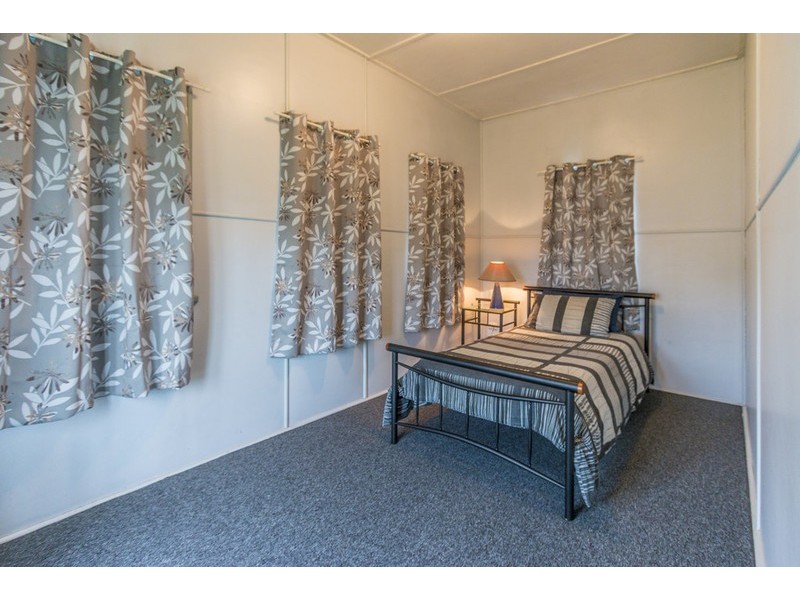 9 John Street, Bundaberg West QLD 4670