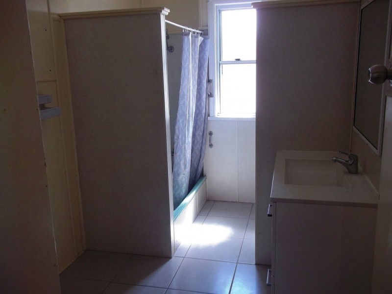 9 John Street, Bundaberg West QLD 4670