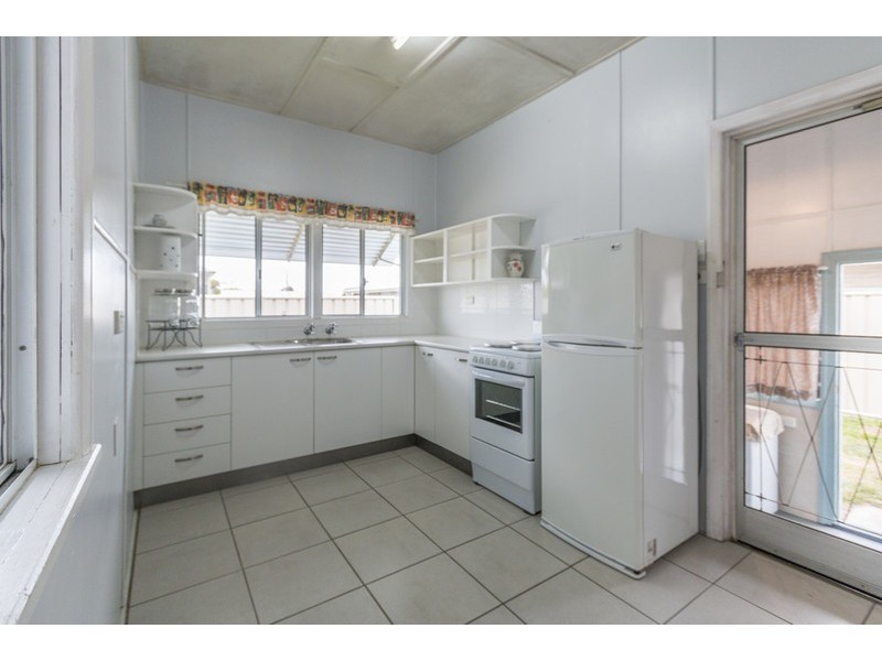 9 John Street, Bundaberg West QLD 4670