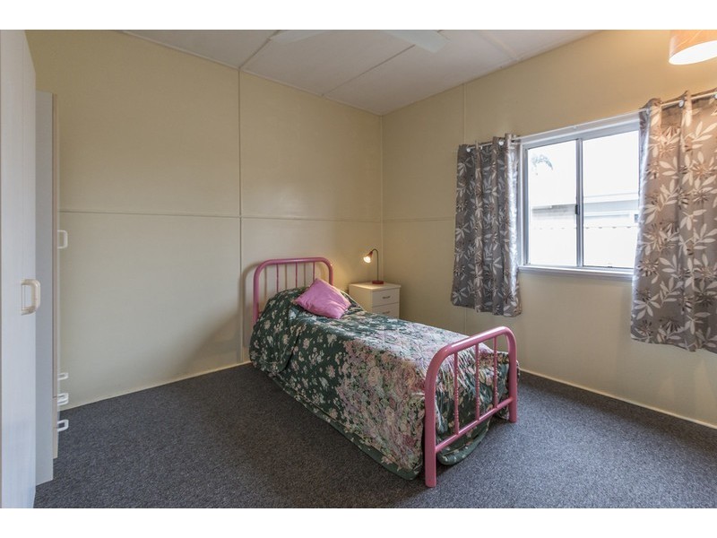 9 John Street, Bundaberg West QLD 4670