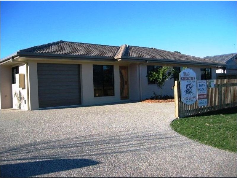 24 Eva Parade, Glenella QLD 4740