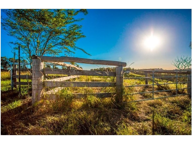 118 Kenman Road, Traveston QLD 4570