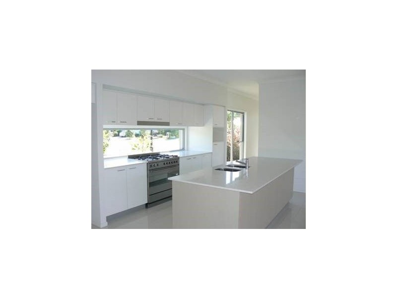 47 Brook Street, Wakerley QLD 4154