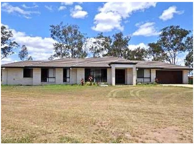 8 Boysen Court, Adare QLD 4343