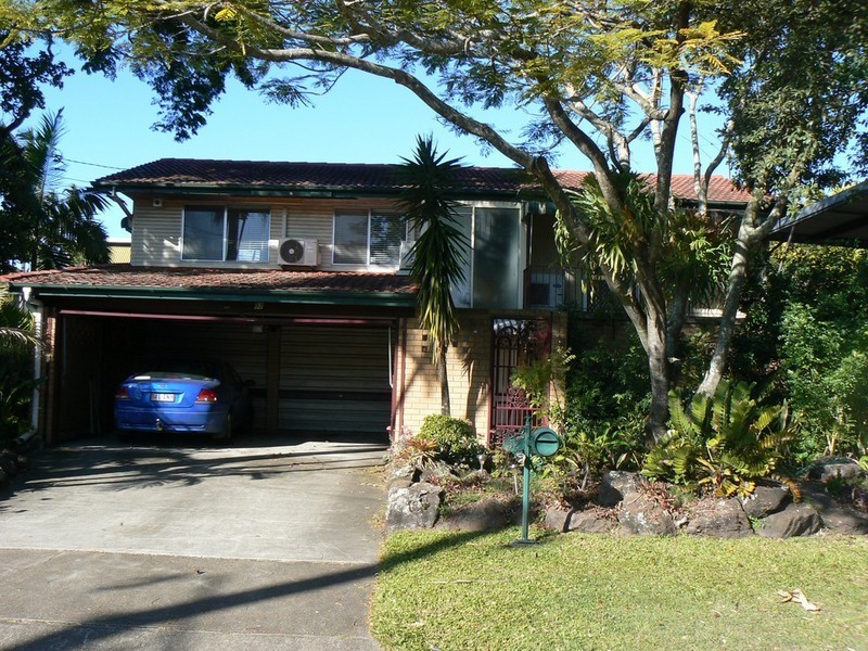 52 Grout Street, Macgregor QLD 4109