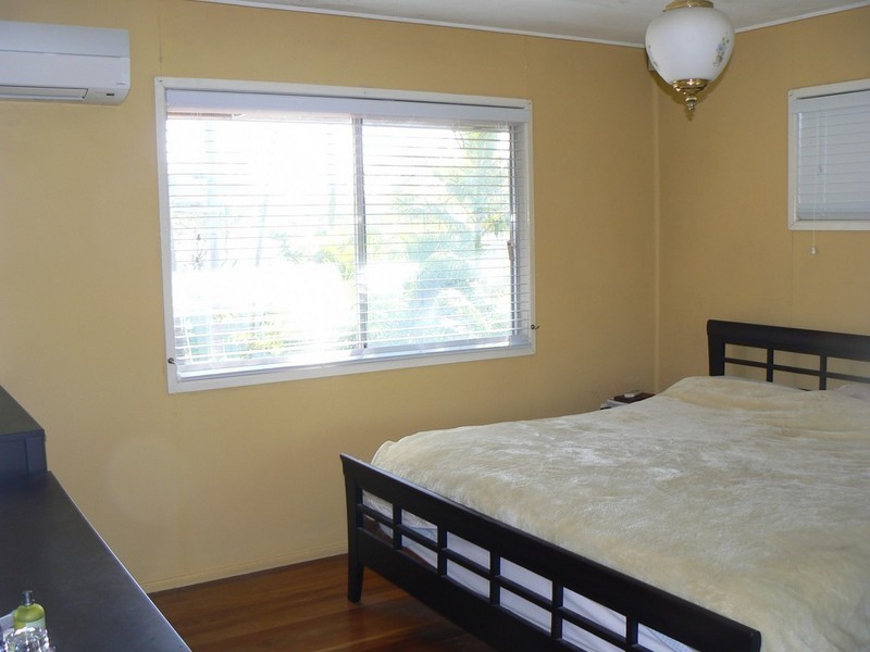 52 Grout Street, Macgregor QLD 4109