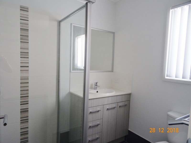 31 Coralie Avenue, Wynnum West QLD 4178