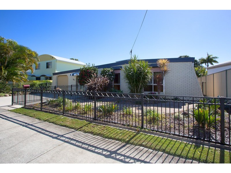 97 Sunderland Drive, Banksia Beach QLD 4507