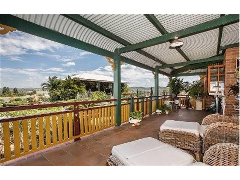 114 Zischke Road, Hatton Vale QLD 4341