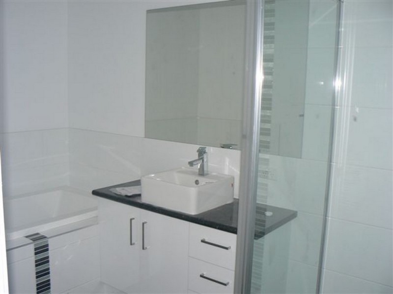 1/3 Mark Winter Court, Bellbird Park QLD 4300