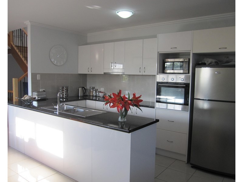 25A Ashby Street, Fairfield QLD 4103