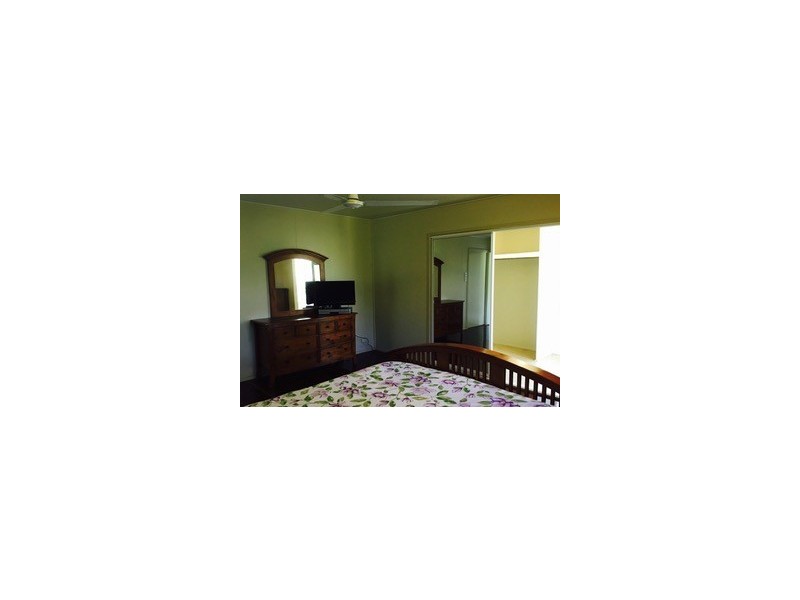 8553 BRUCE HWY, Bloomsbury QLD 4799