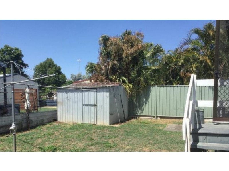 19 Ironbark Street, Blackwater QLD 4717