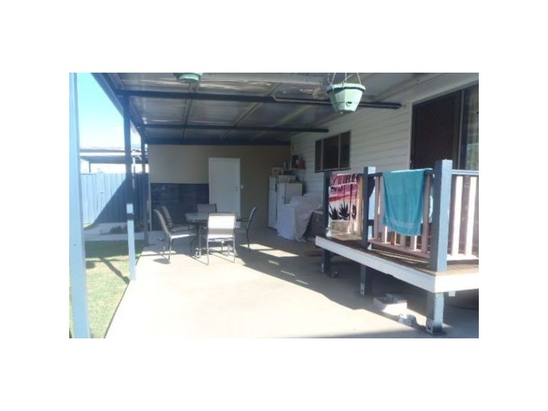 73 Day Street, Tara QLD 4421