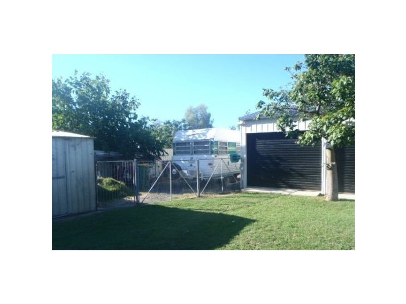 73 Day Street, Tara QLD 4421