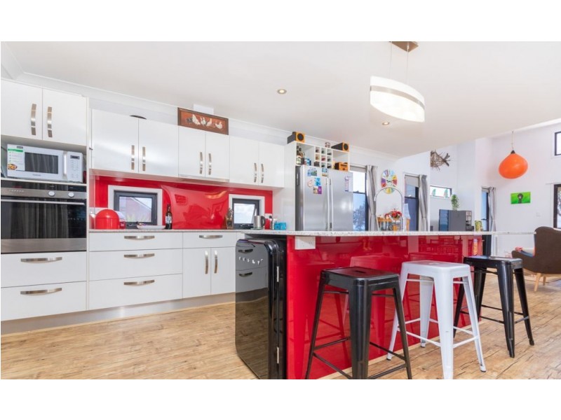 61 Esplanade, Godwin Beach QLD 4511