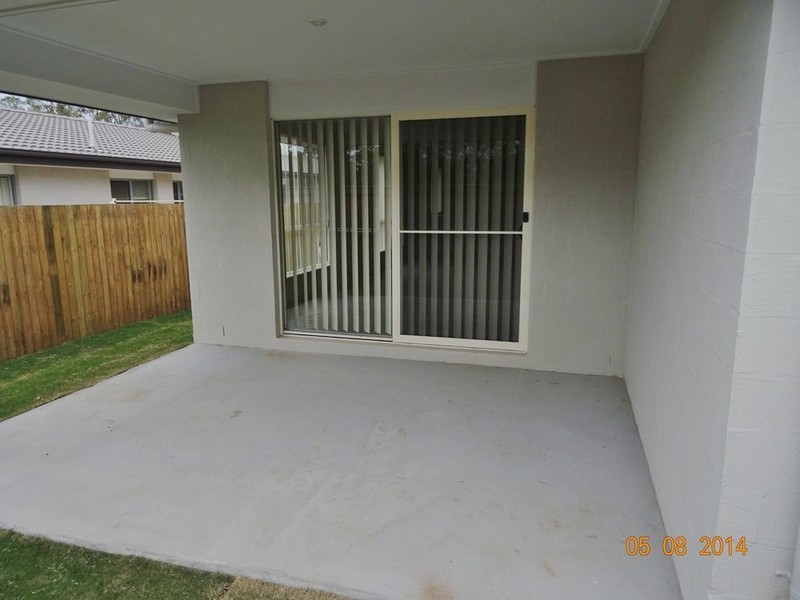 5A Cardena Drive, Augustine Heights QLD 4300