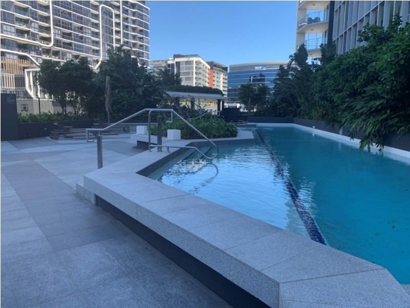 409/30 Festival Place, Newstead QLD 4006