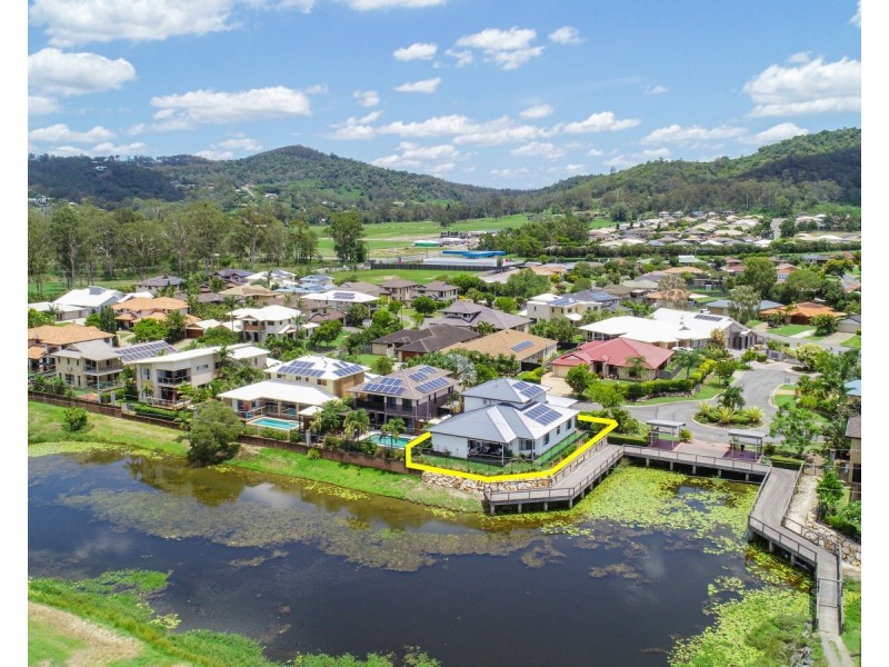 27 Lake Breeze Drive, Windaroo QLD 4207