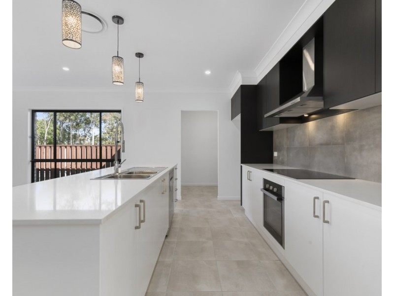 38 Highfield Avenue, Thornlands QLD 4164