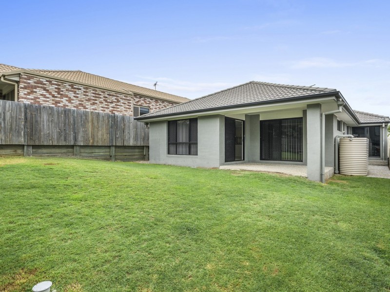 8 Wimbledon Street, Springfield Lakes QLD 4300