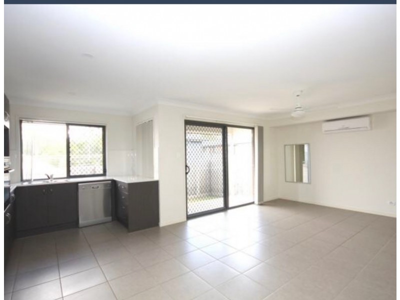 1/17 Melville Drive, Brassall QLD 4305